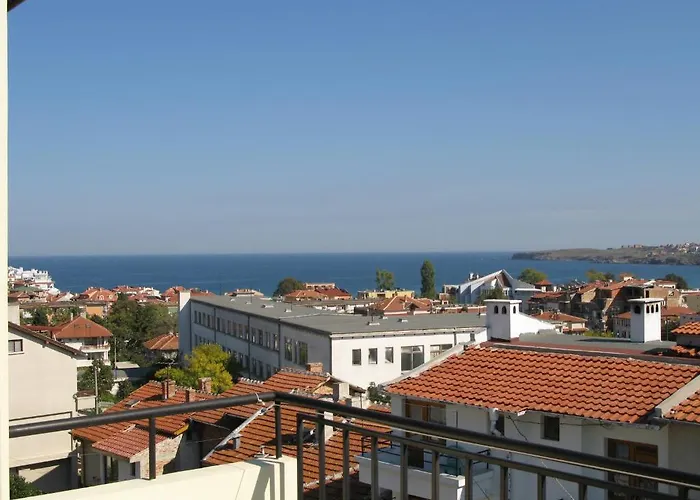 Diamant Guest house 2*