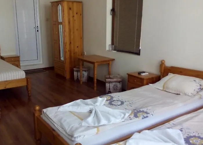 Guest house Diamant 2*