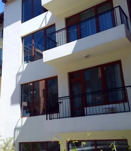 Guest house Diamant 2*